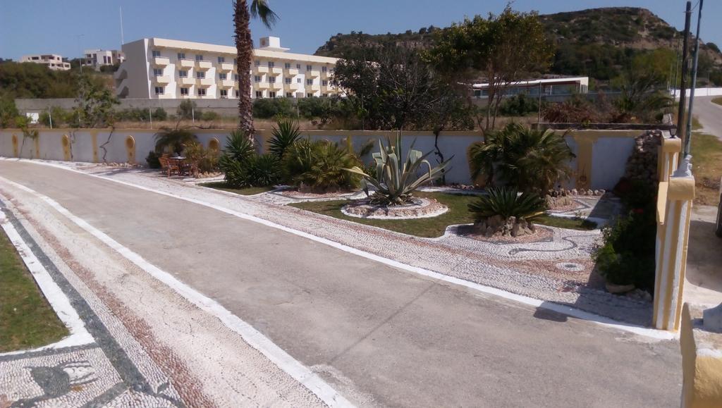 Appartement Mosaic Gardens à Faliraki Extérieur photo