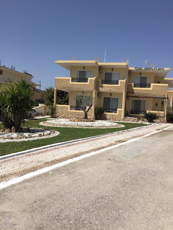 Appartement Mosaic Gardens à Faliraki Extérieur photo